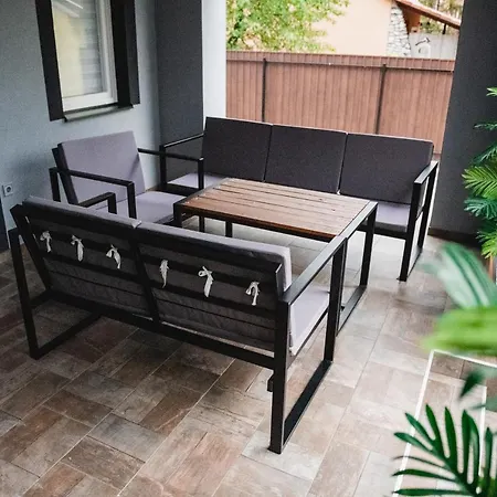 Reborn Lux Apartament