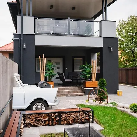Apartament Reborn Lux *