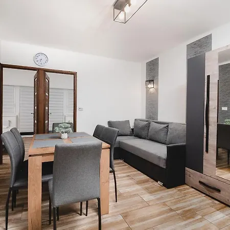 Reborn Lux Hajdúszoboszló